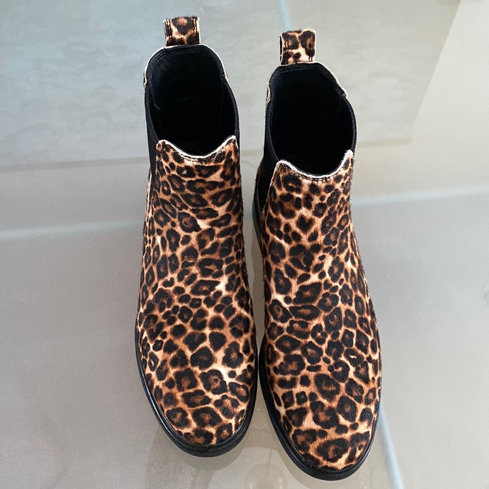 Clark’s Arlo boots in Leopard Print